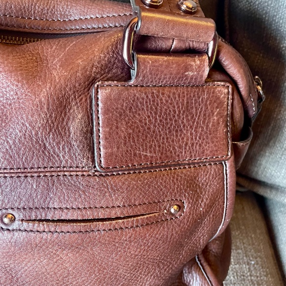 B Makowsky Pebbled Brown Leather Handbag Double Strap Bronze Hardware EUC - Picture 6 of 10